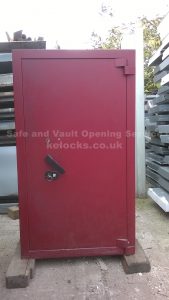 fichet-safe-55 Fichet safe cracked in Hertfordshire by Jason Jones of Key Elements